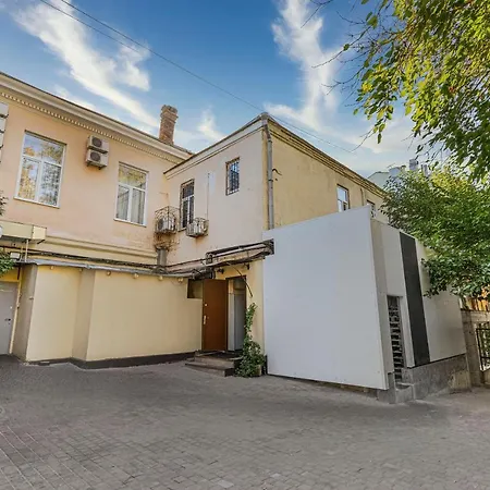 Leonrooms * Odesa